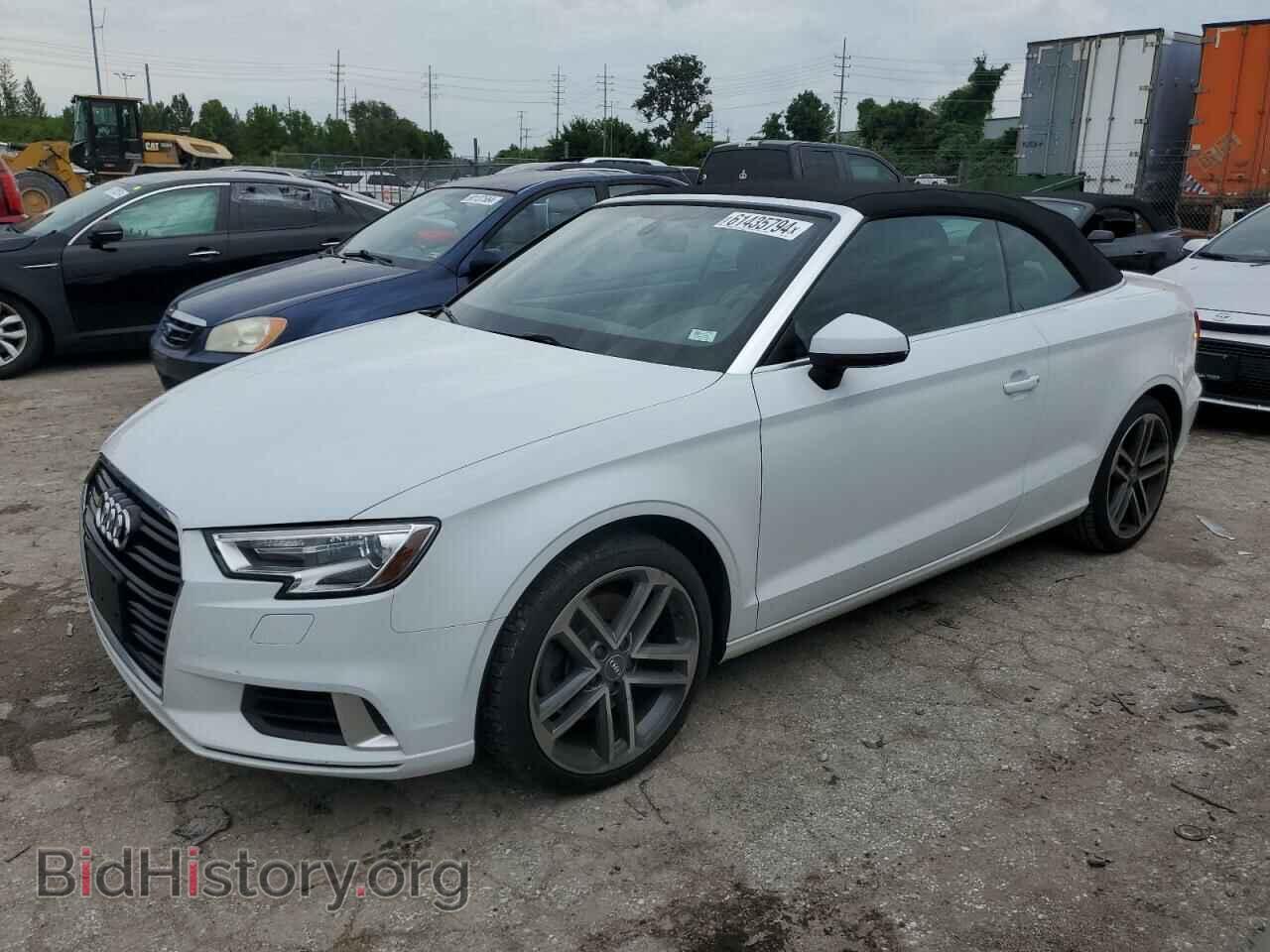 Фотография WAU6ULFF7H1058329 - AUDI A3 2017