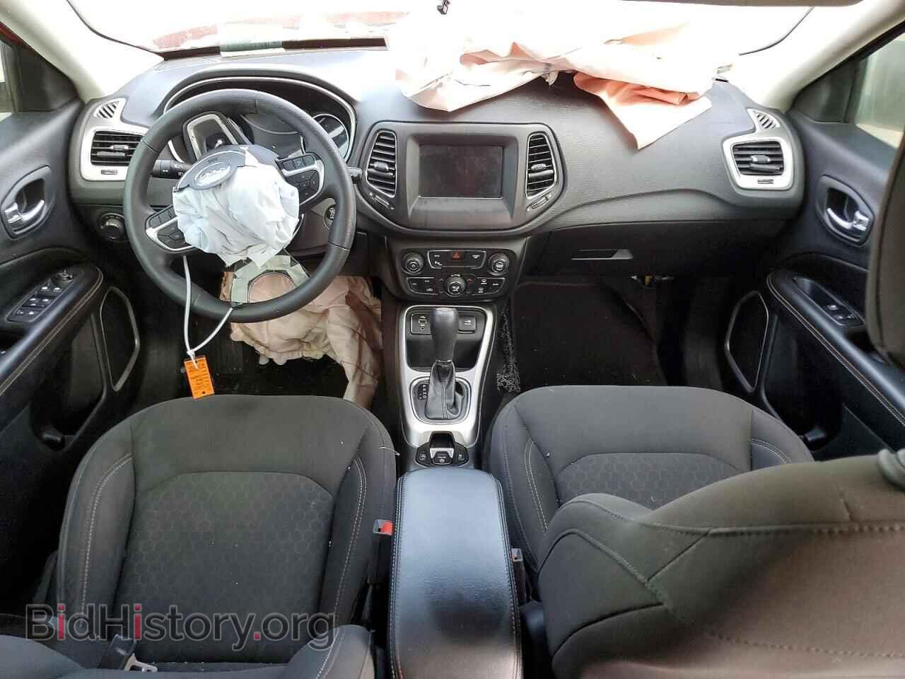 2018 JEEP COMPASS - VIN: 3C4NJCAB4JT272205 - Фото 8