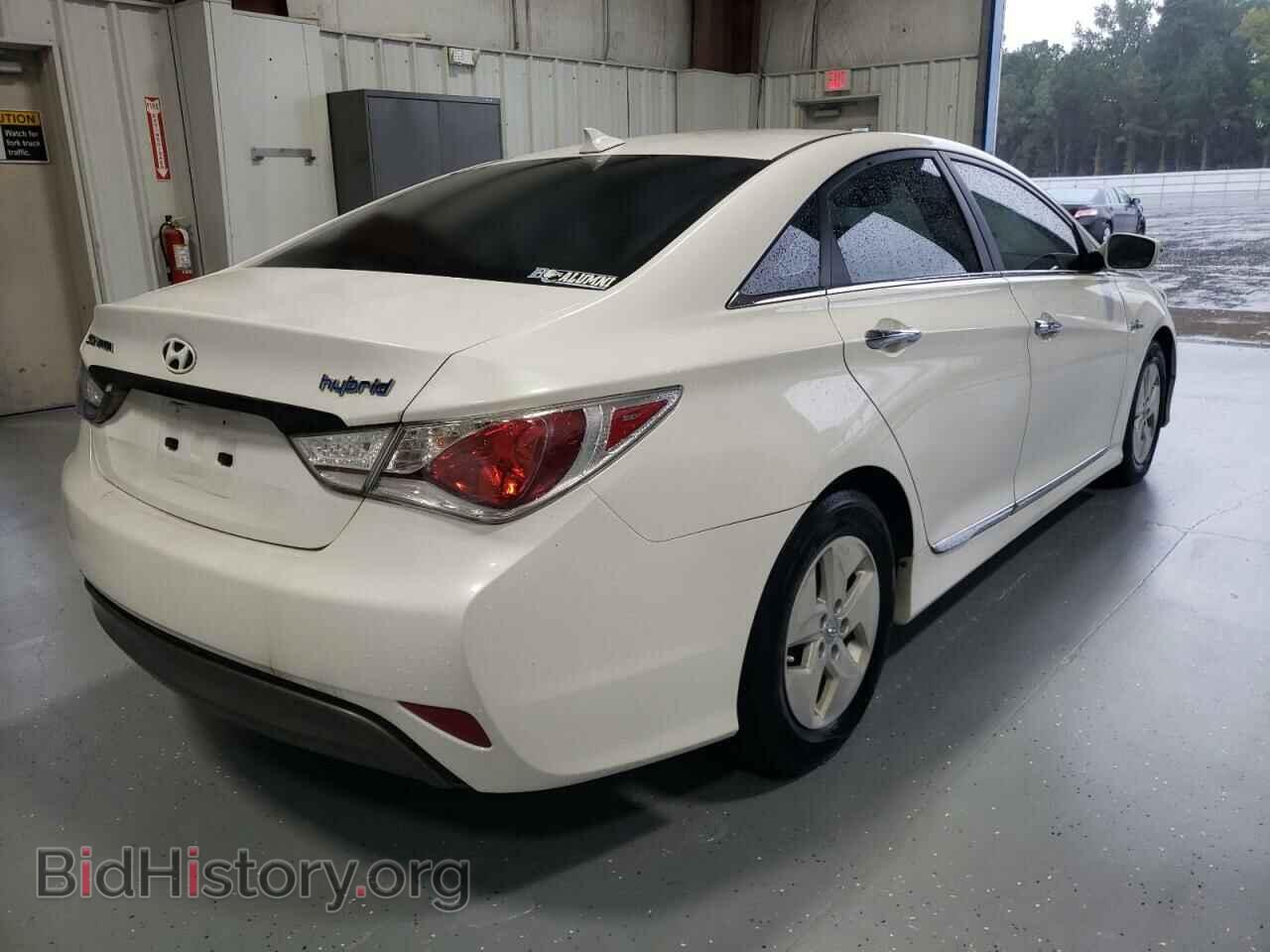 2012 HYUNDAI SONATA - VIN: KMHEC4A40CA059064 - Фото 4