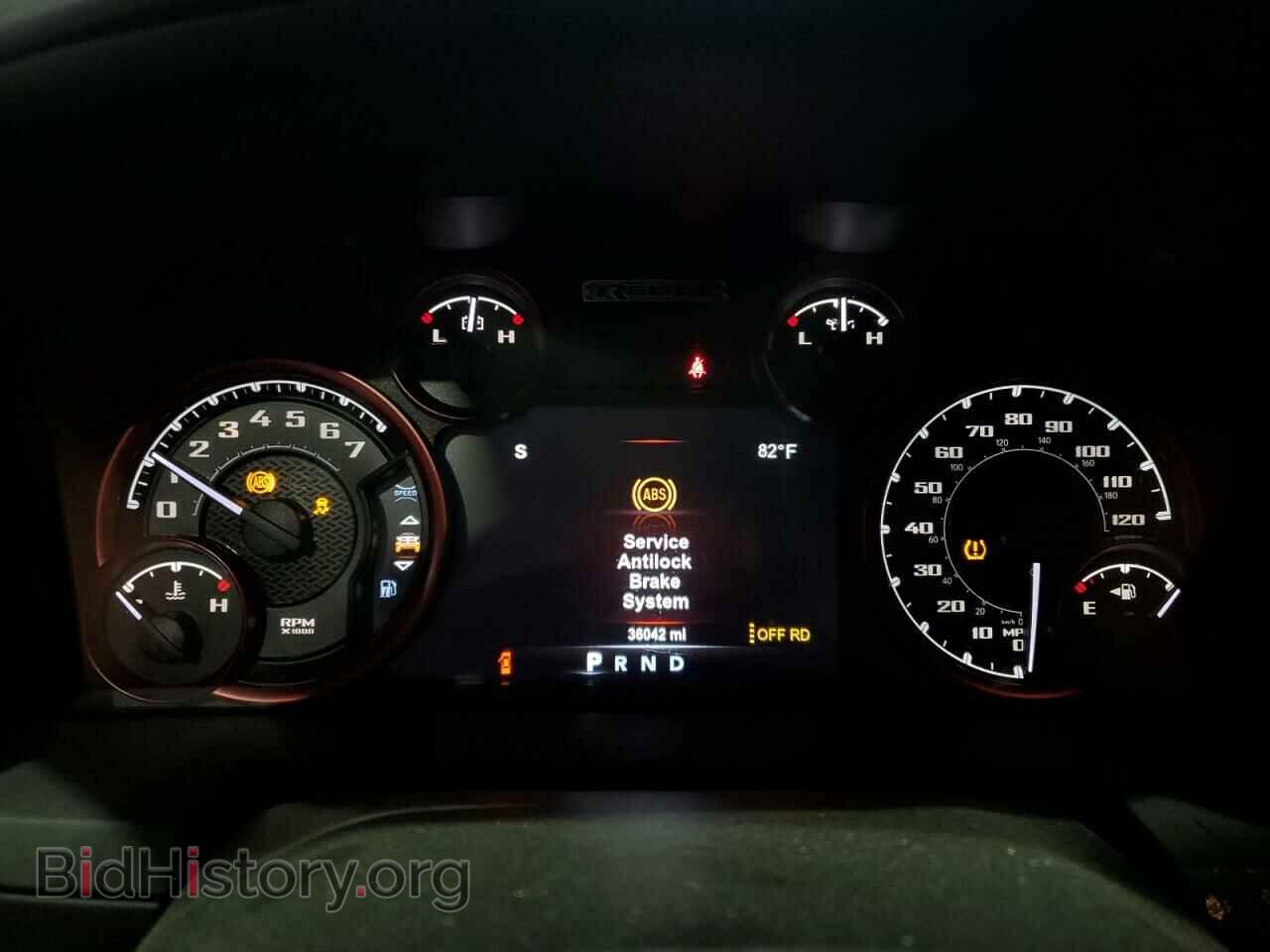 2017 RAM 1500 - VIN: 1C6RR7YT4HS635833 - Фото 9