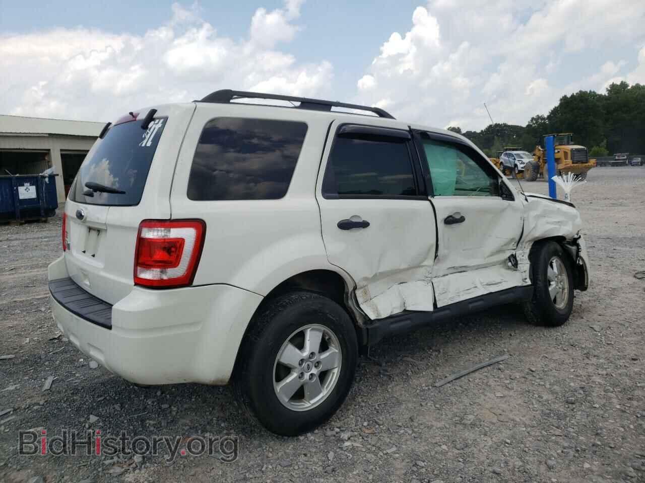 2012 FORD ESCAPE - VIN: 1FMCU0D75CKB38551 - Фото 3