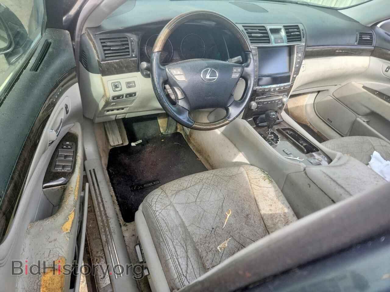 2012 LEXUS LS460 - VIN: JTHBL5EF9C5109458 - Photo 8