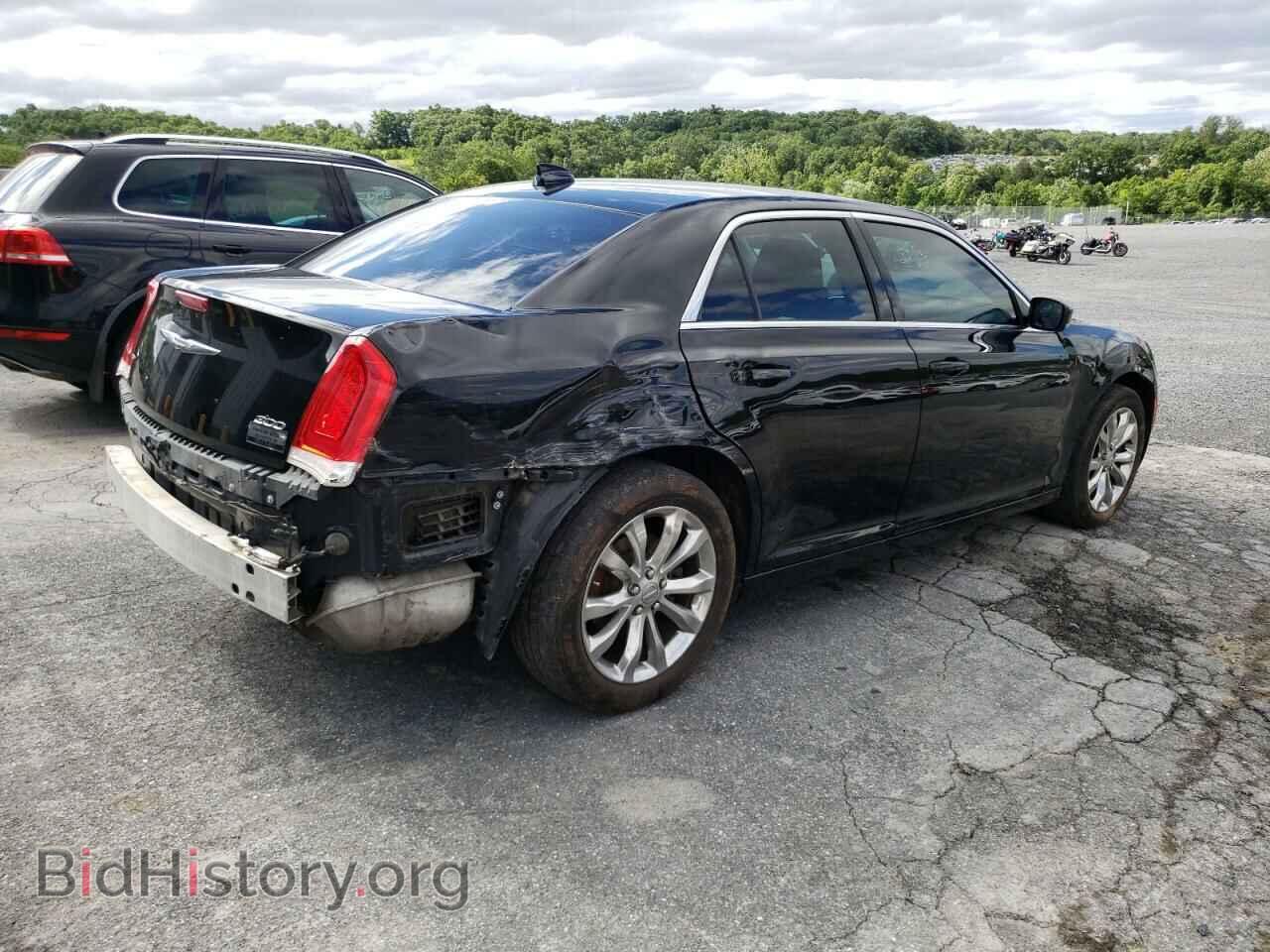 2015 CHRYSLER 300 - VIN: 2C3CCARG0FH781640 - Фото 3