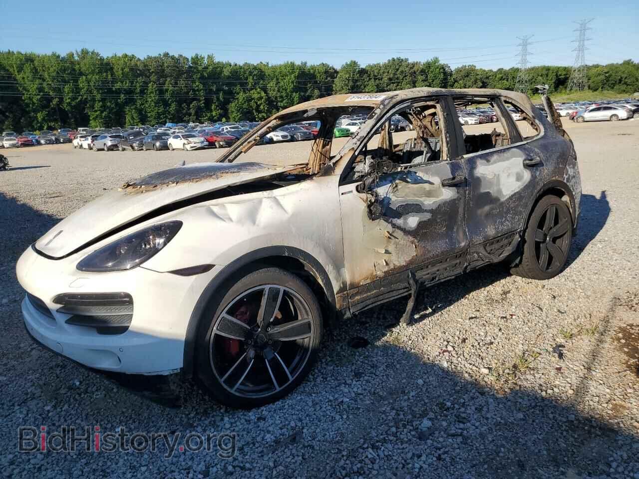 Фотография WP1AB2A25CLA42336 - PORSCHE CAYENNE 2012
