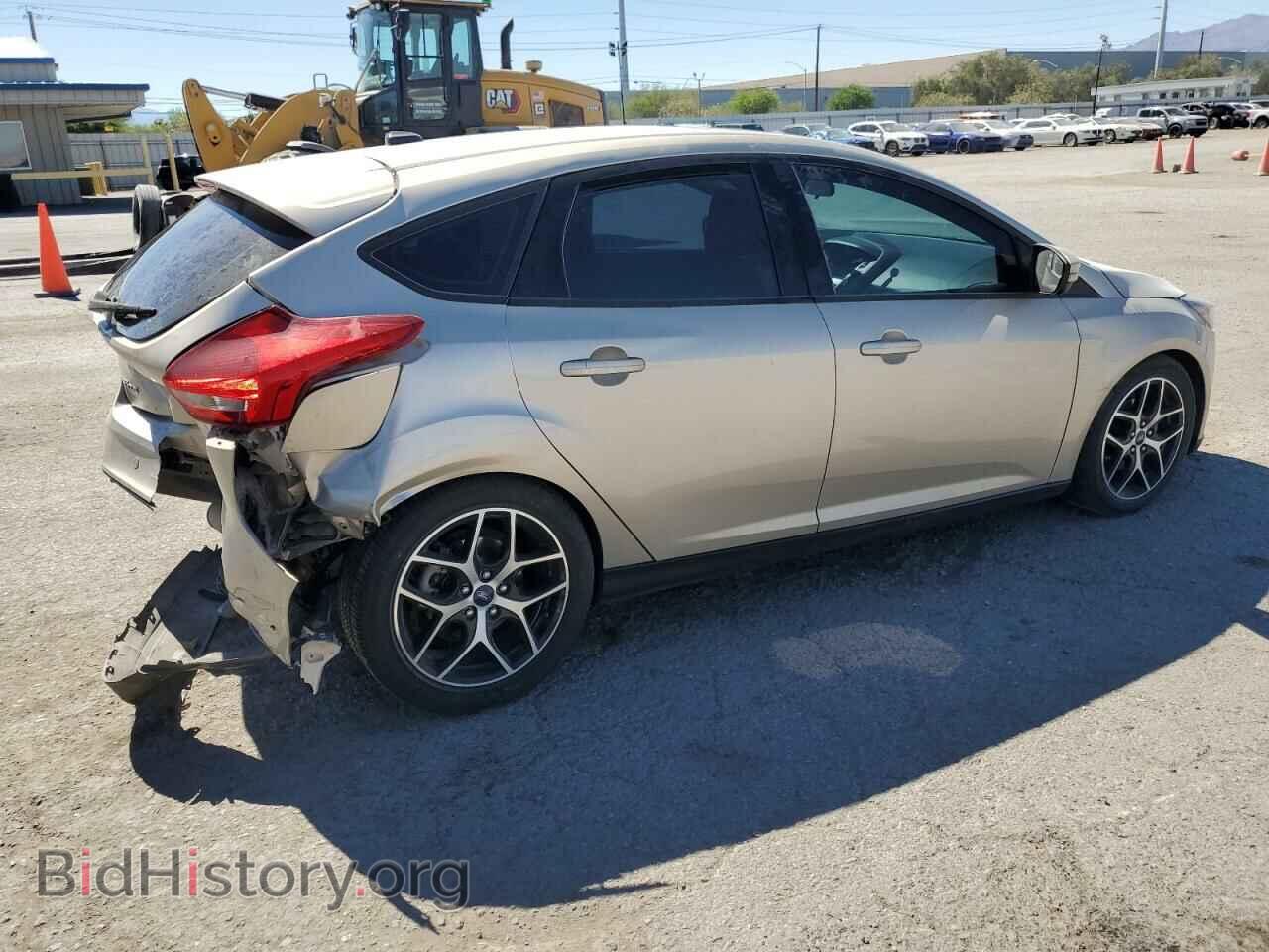2017 FORD FOCUS - VIN: 1FADP3M25HL299821 - Photo 3