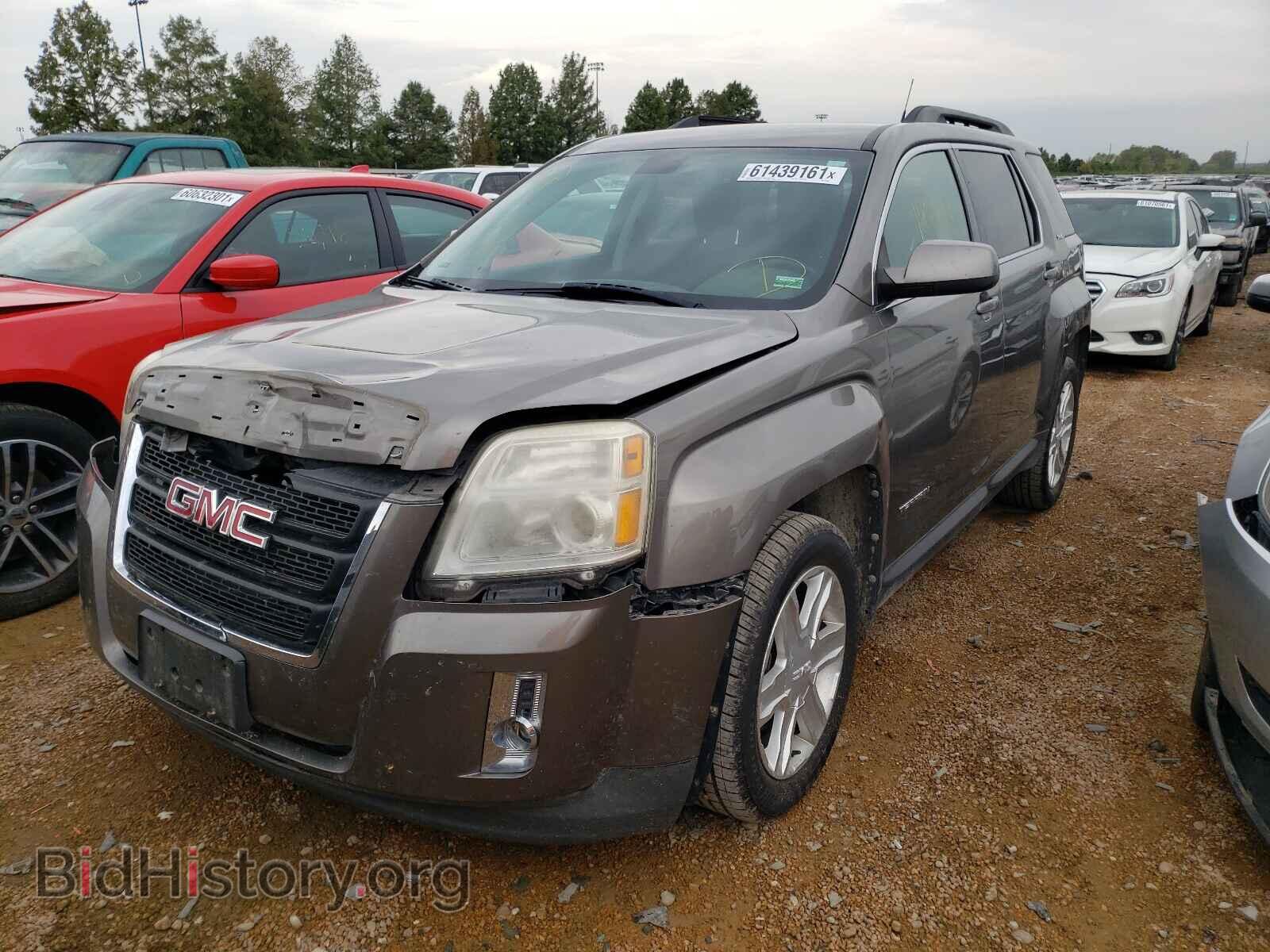 2011 GMC TERRAIN - VIN: 2CTFLTEC0B6357568 - Photo 2