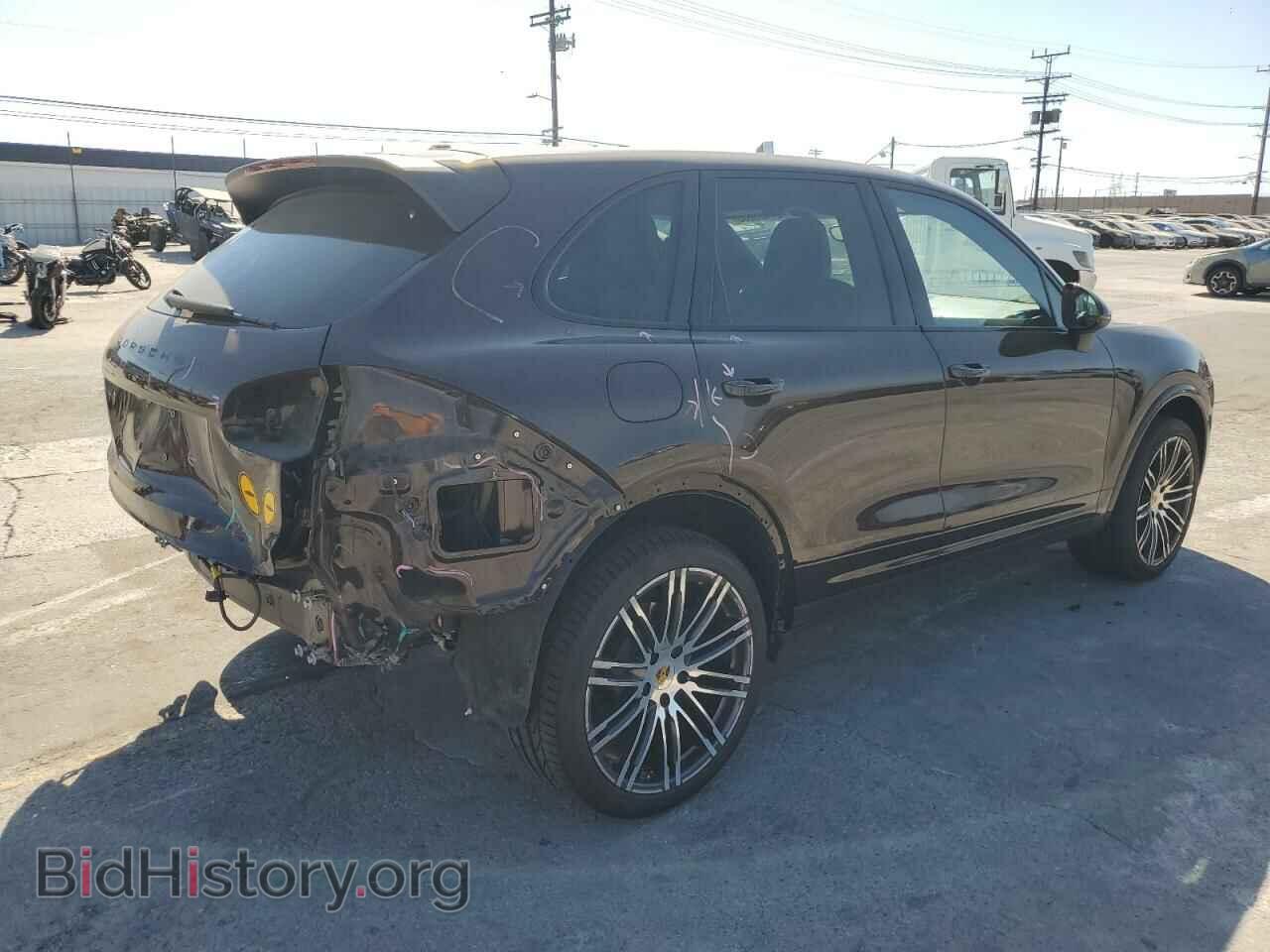 2018 PORSCHE CAYENNE - VIN: WP1AA2A28JKA01026 - Фото 3