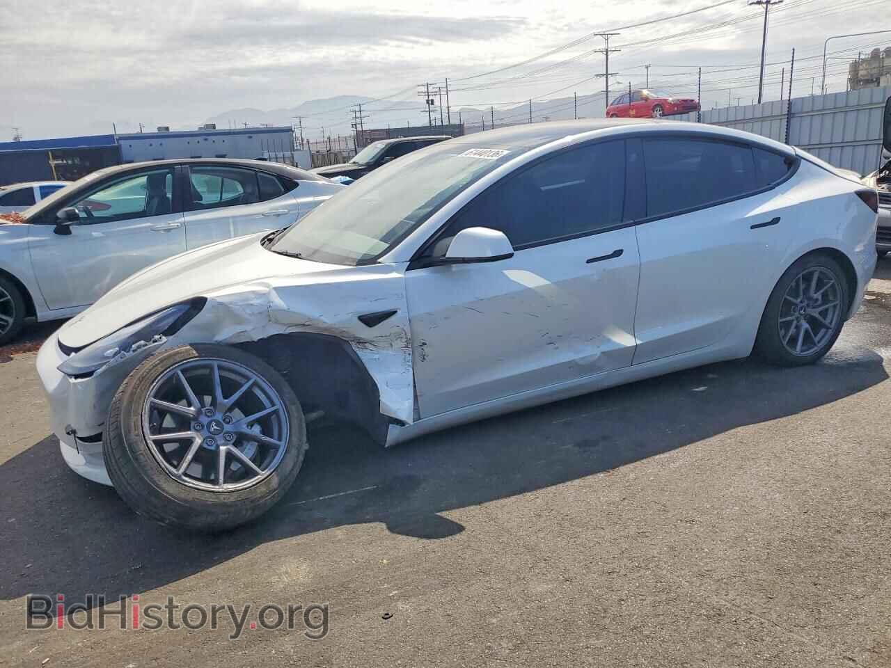 Фотография 5YJ3E1EB8NF184417 - TESLA MODEL 3 2022