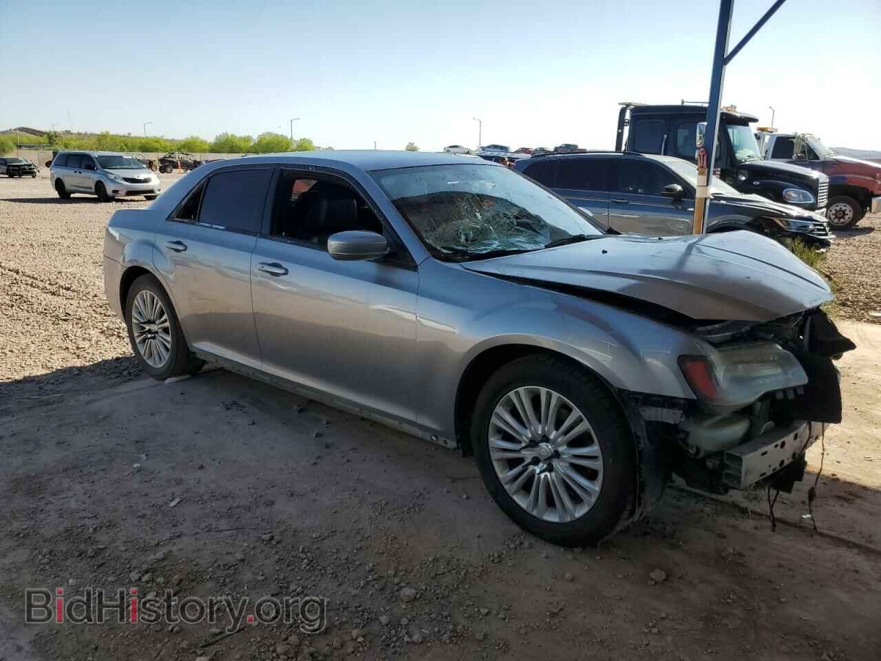 2013 CHRYSLER 300 - VIN: 2C3CCABG3DH587966 - Фото 4