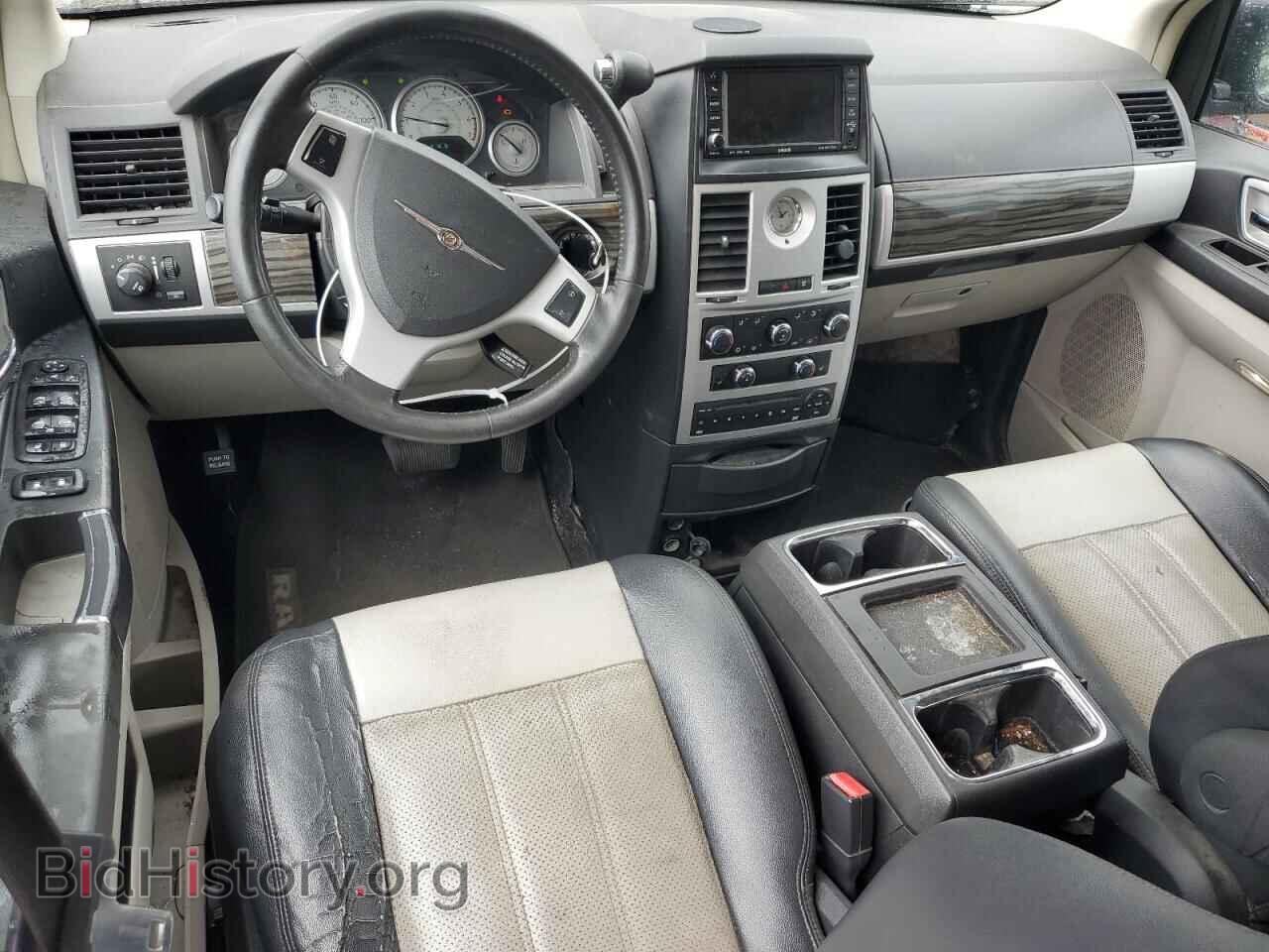 2010 CHRYSLER MINIVAN - VIN: 2A4RR5DX4AR279911 - Фото 8