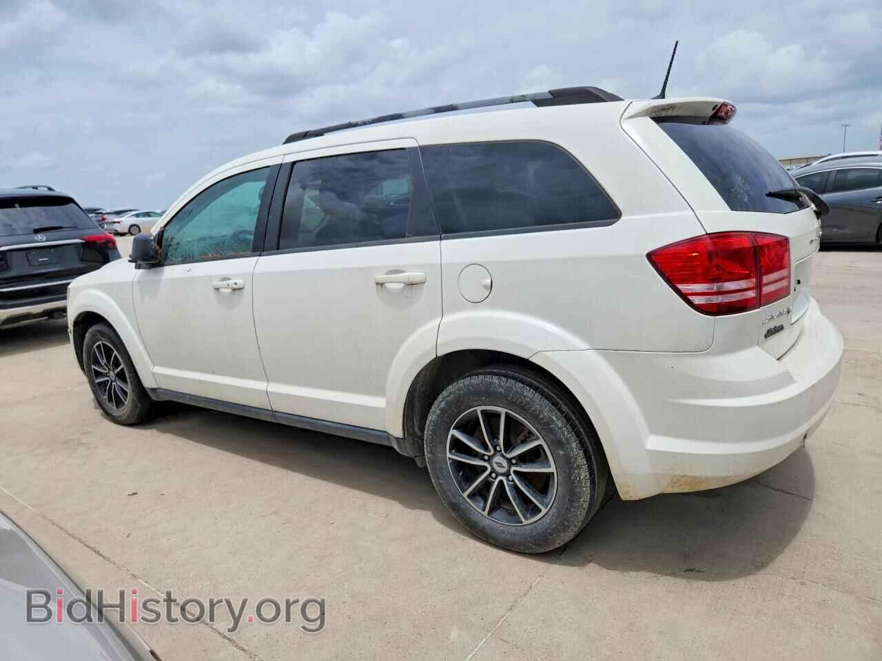 2018 DODGE JOURNEY - VIN: 3C4PDCAB5JT490637 - Фото 2