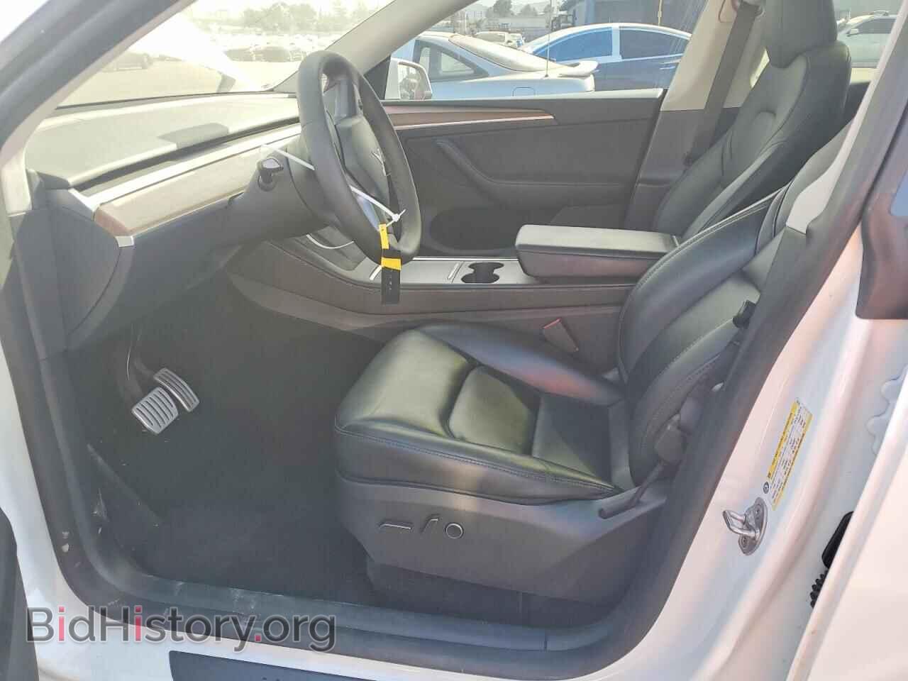 2024 TESLA MODEL Y - VIN: 7SAYGDEF6RF128103 - Фото 7