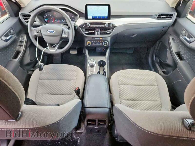 2020 Ford ESCAPE (VIN 1FMCU0G65LUA25612) — фото 8 из 13