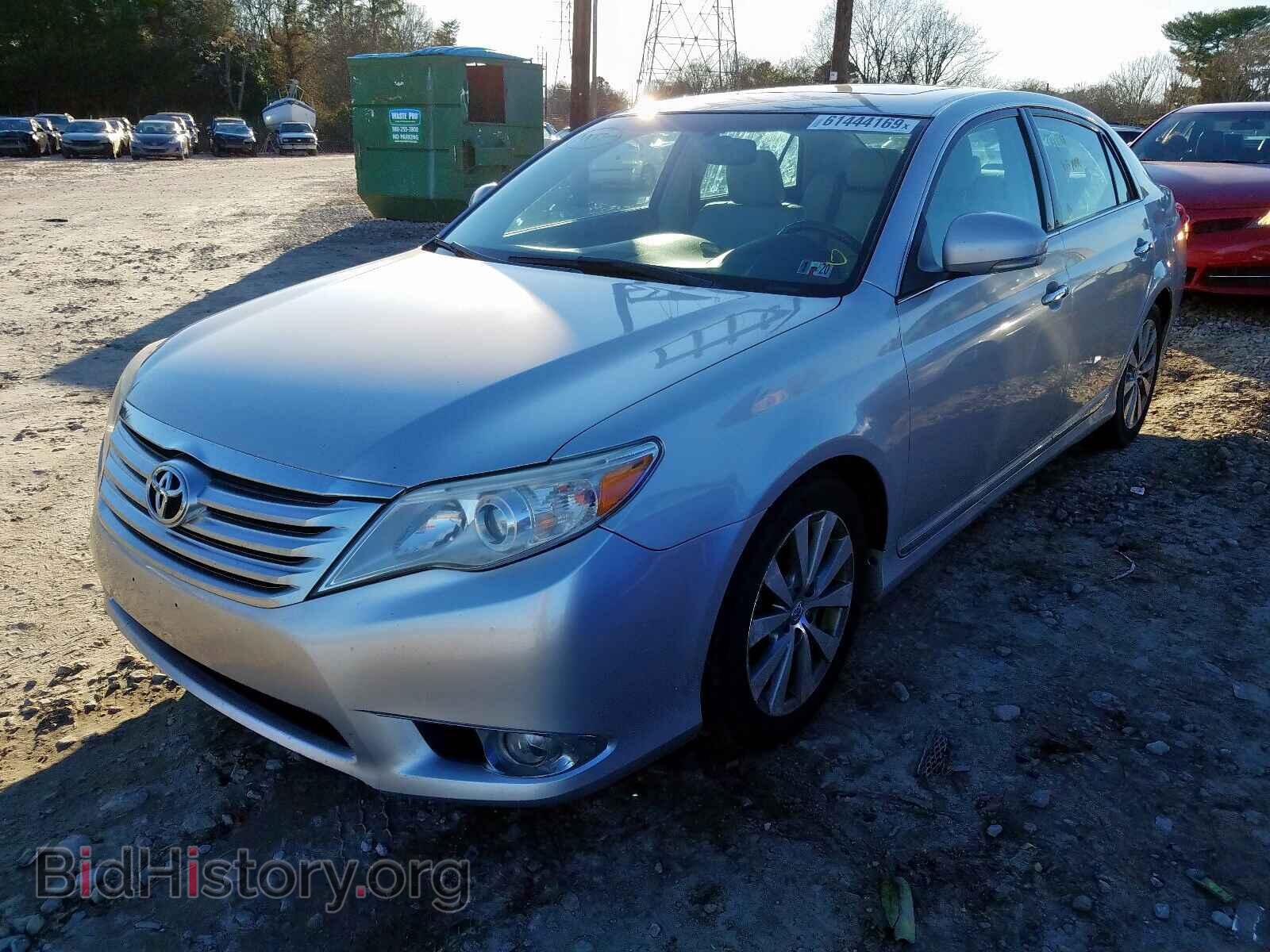 2011 TOYOTA AVALON - VIN: 4T1BK3DB4BU404569 - Фото 2