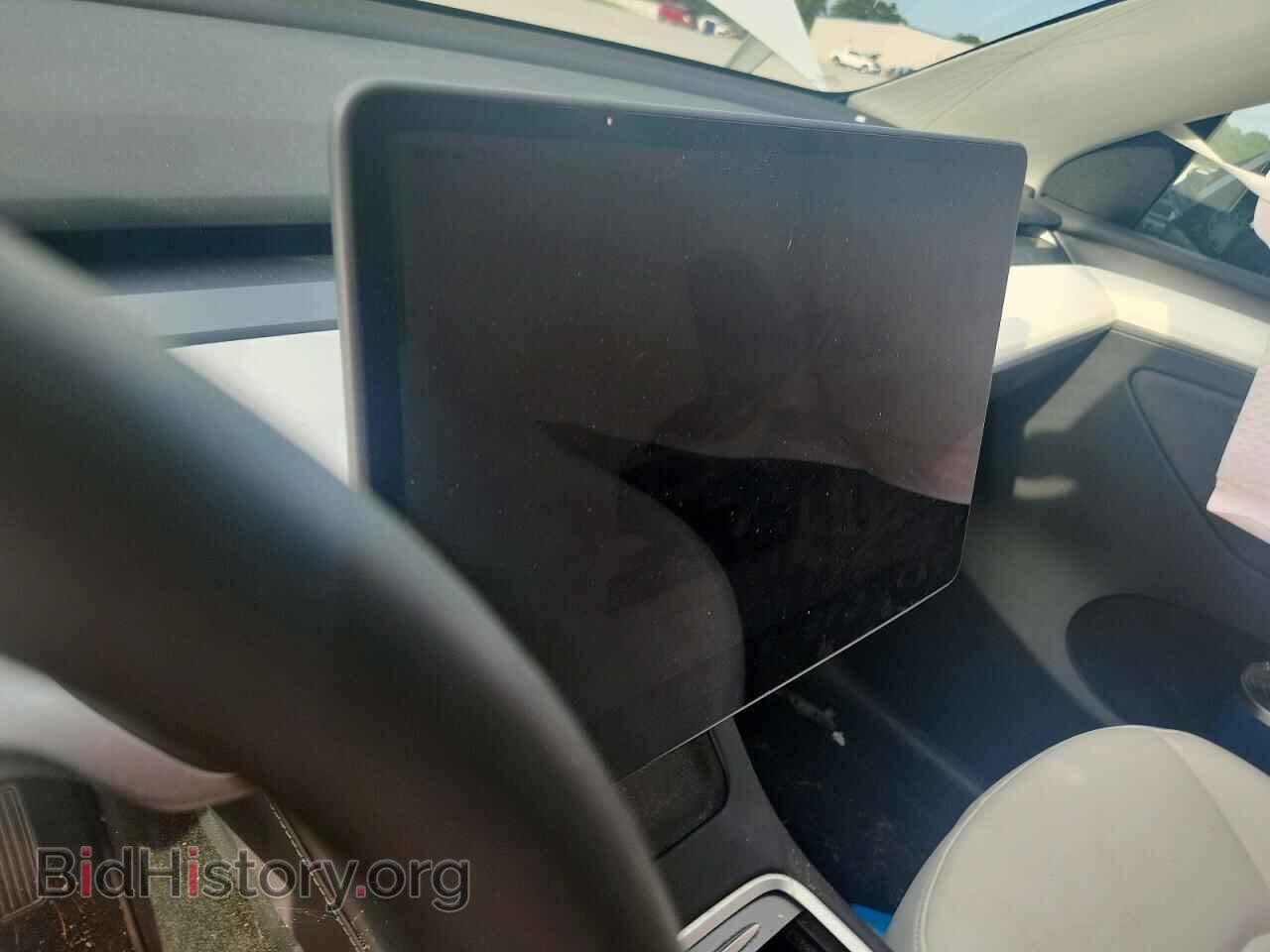 2024 TESLA MODEL Y - VIN: 7SAYGDEDXRF041691 - Фото 9