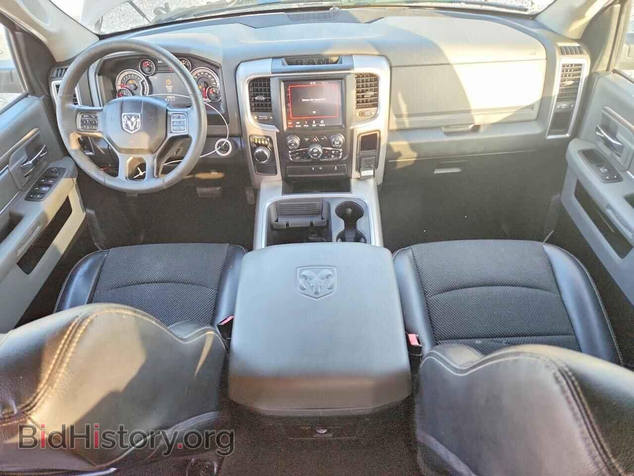 2019 RAM 1500 - VIN: 1C6RR6GT0KS734054 - Фото 8