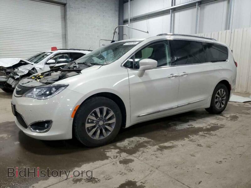 2019 Chrysler PACIFICA Touring L Plus (VIN 2C4RC1EGXKR604996) — фото 1 из 17, Copart, повреждение: передняя часть
