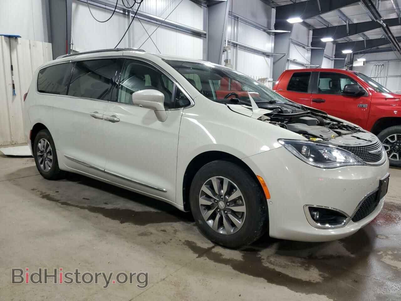 2019 CHRYSLER PACIFICA - VIN: 2C4RC1EGXKR604996 - Фото 4