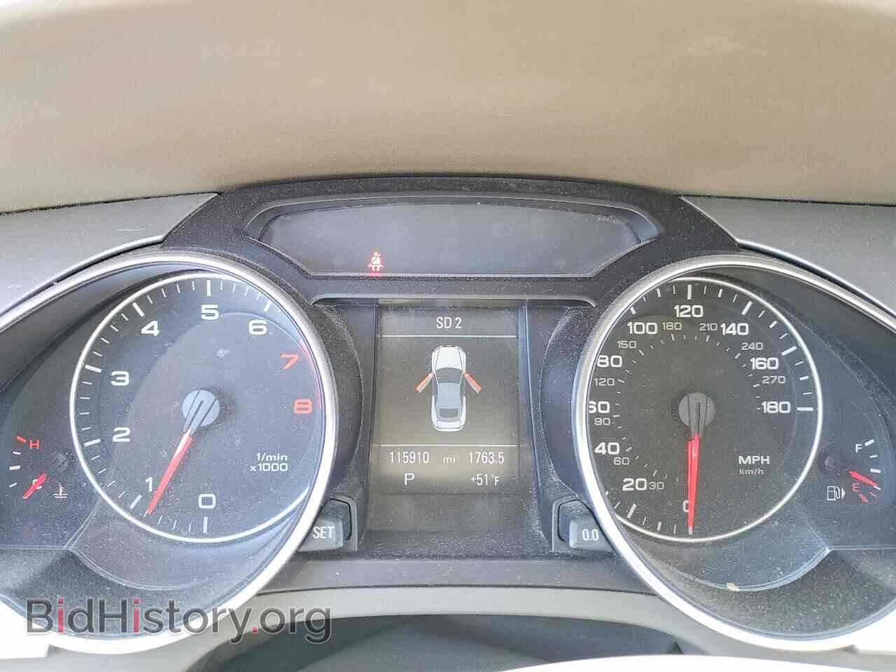 2010 AUDI A5 - VIN: WAULFAFH1AN019883 - Фото 9