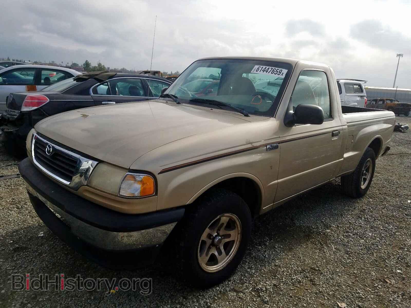 1999 MAZDA B2500 - VIN: 4F4YR12C2XTM44440 - Фото 2