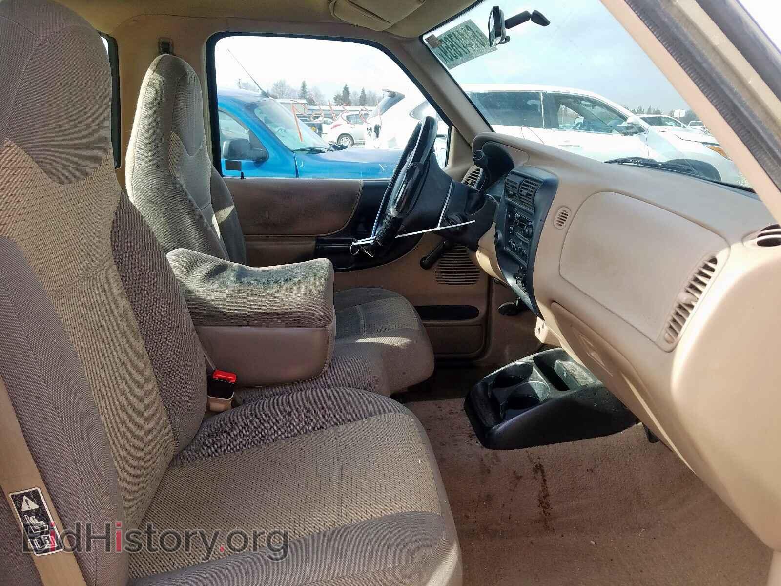 1999 MAZDA B2500 - VIN: 4F4YR12C2XTM44440 - Фото 5