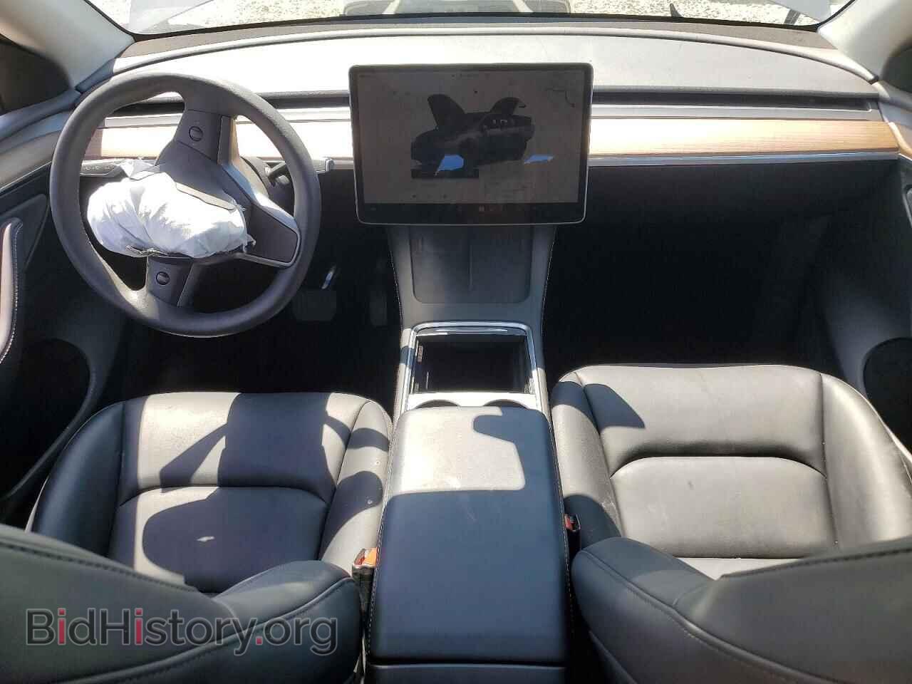 2025 TESLA MODEL Y - VIN: 7SAYGDED1SF311932 - Фото 8