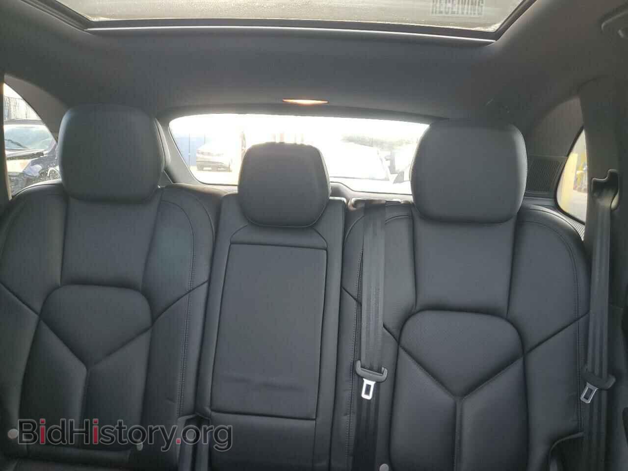 2018 PORSCHE CAYENNE - VIN: WP1AA2A28JKA04976 - Фото 10