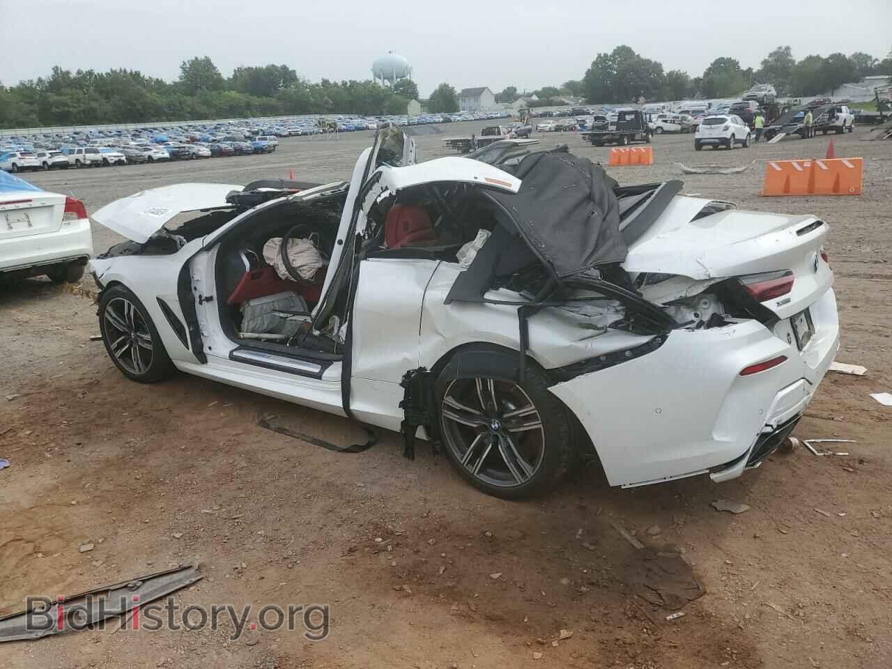 2021 BMW M8 - VIN: WBAFY4C05MCG12088 - Фото 2