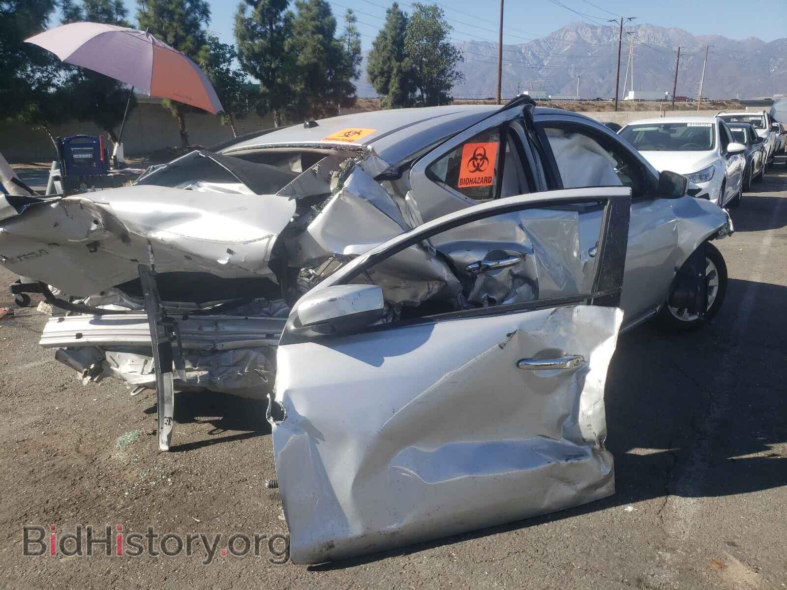 2019 NISSAN VERSA - VIN: 3N1CN7AP3KL866450 - Photo 4