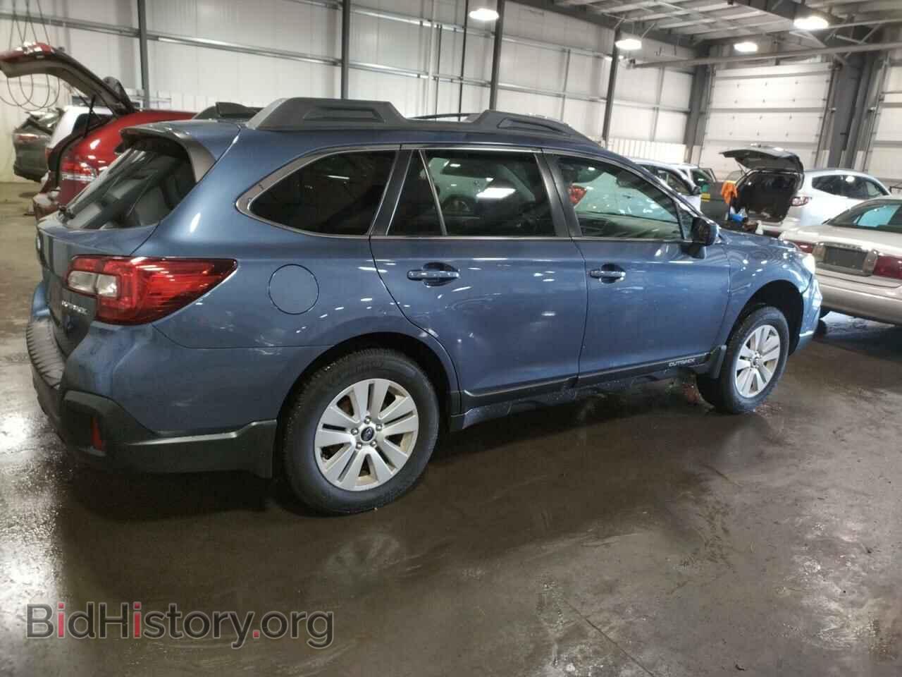 2018 SUBARU OUTBACK - VIN: 4S4BSADC1J3352545 - Фото 3