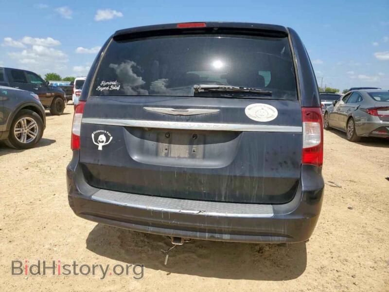 2011 Chrysler MINIVAN (VIN 2A4RR8DG1BR645522) — photo 6 of 13