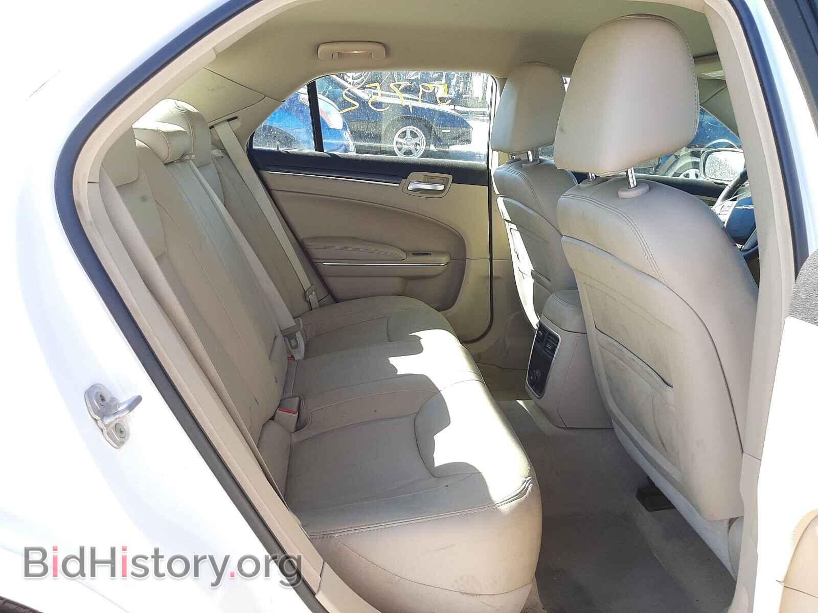 2013 CHRYSLER 300 - VIN: 2C3CCAAG7DH741497 - Фото 6
