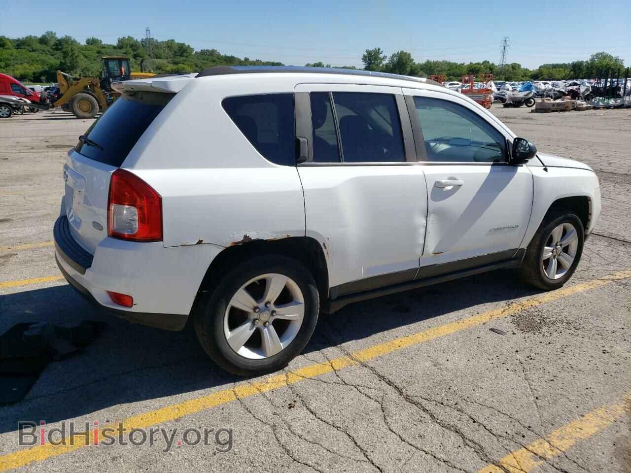 2011 JEEP COMPASS - VIN: 1J4NF1FB8BD239398 - Фото 3