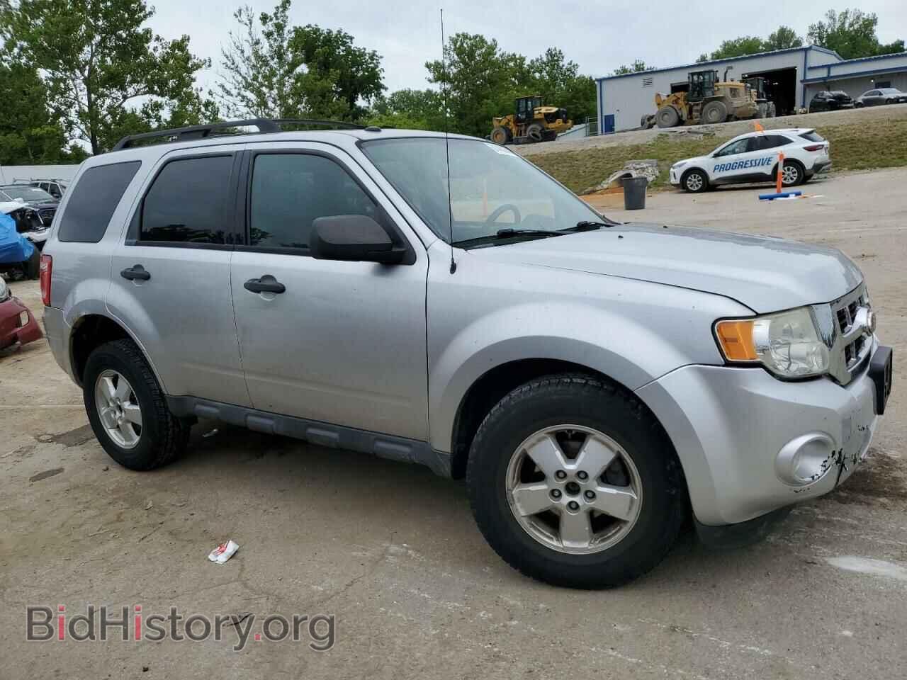 2011 FORD ESCAPE - VIN: 1FMCU9D73BKB01002 - Фото 4