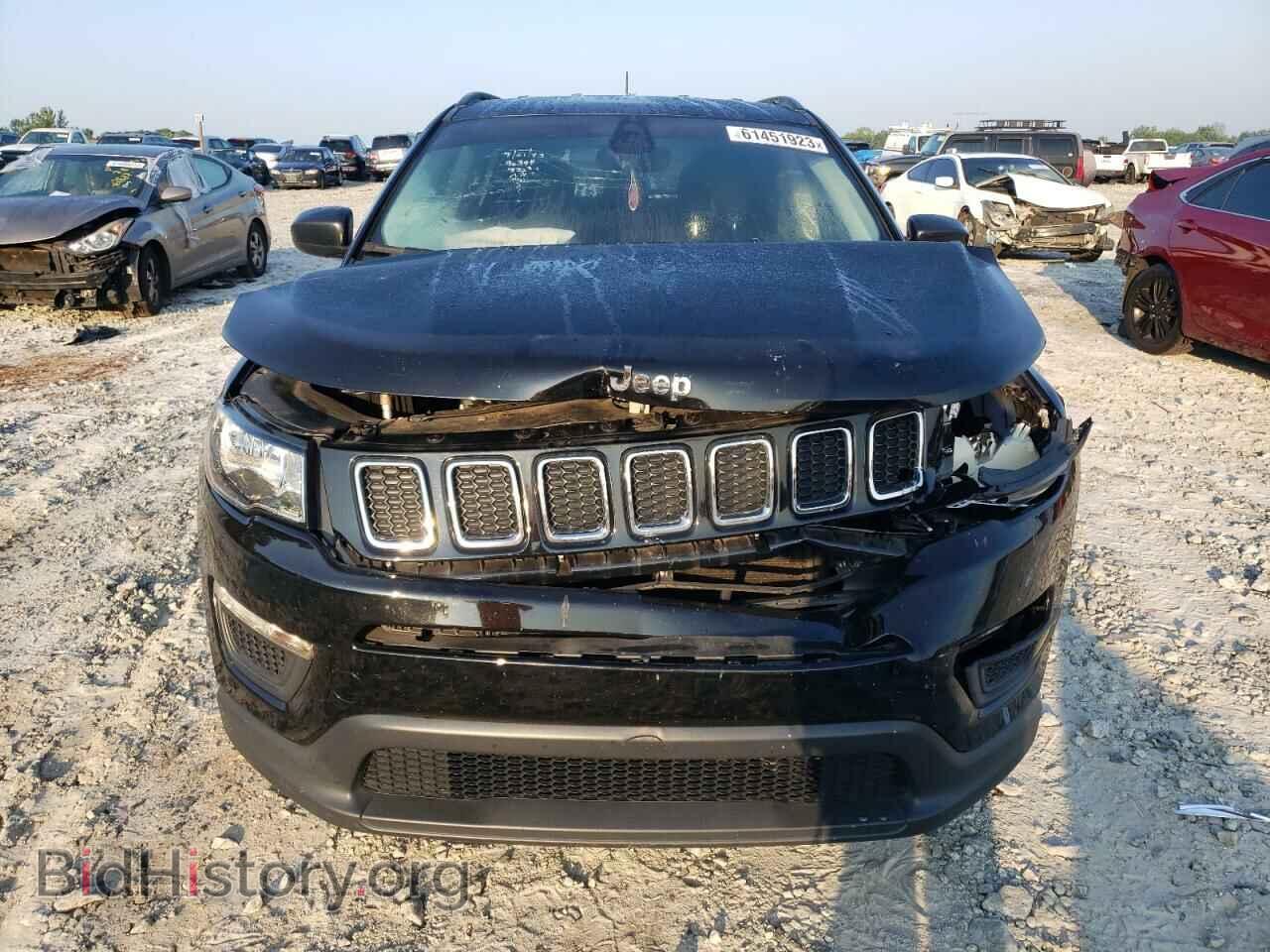 2018 JEEP COMPASS - VIN: 3C4NJCAB6JT133323 - Фото 5