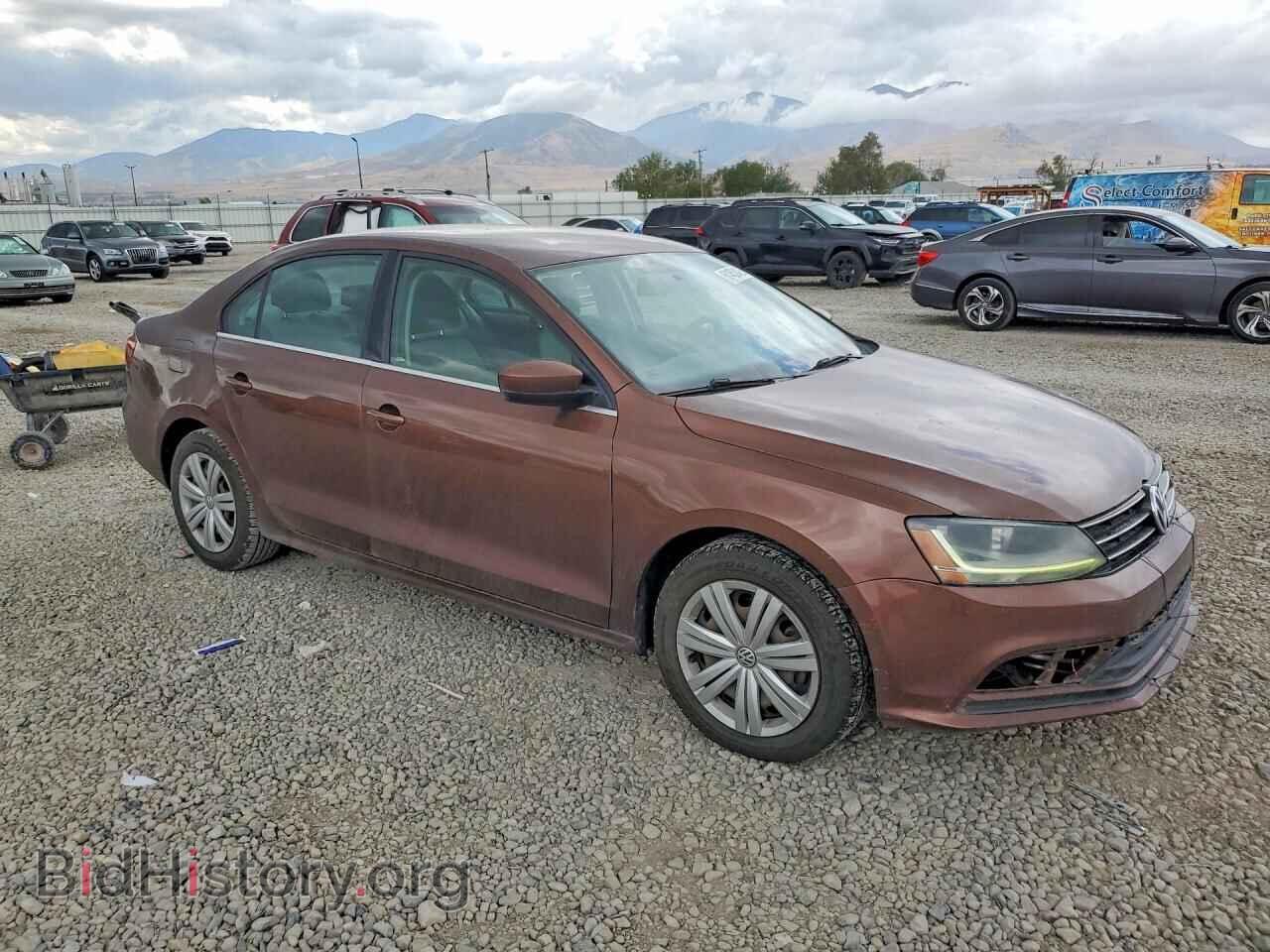 2017 VOLKSWAGEN JETTA - VIN: 3VW2B7AJ0HM338457 - Photo 4