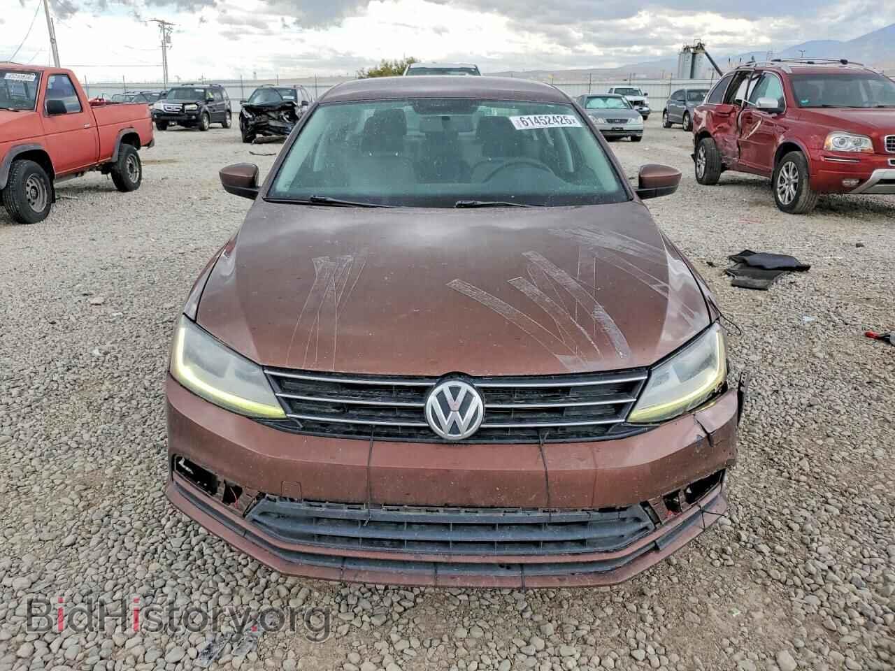 2017 VOLKSWAGEN JETTA - VIN: 3VW2B7AJ0HM338457 - Photo 5