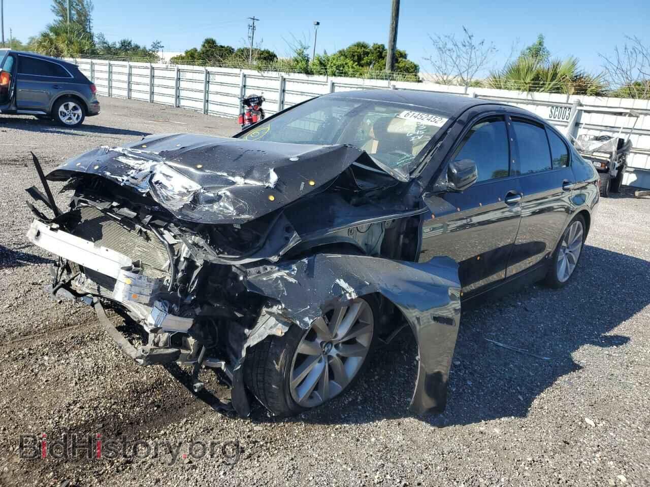 2011 BMW 5 SERIES - VIN: WBAFR7C52BC266683 - Фото 2