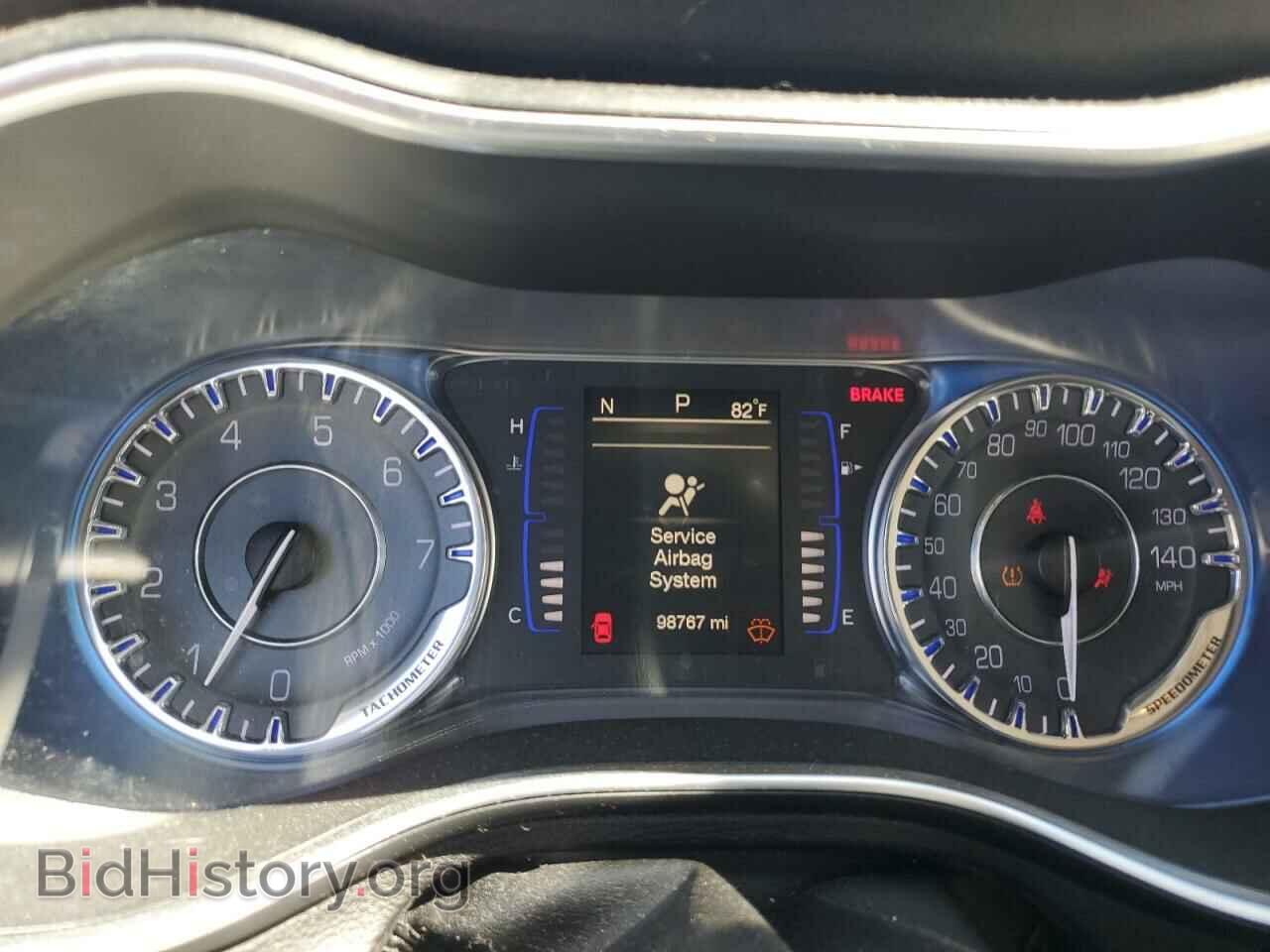 2016 CHRYSLER 200 - VIN: 1C3CCCAB0GN174237 - Photo 9