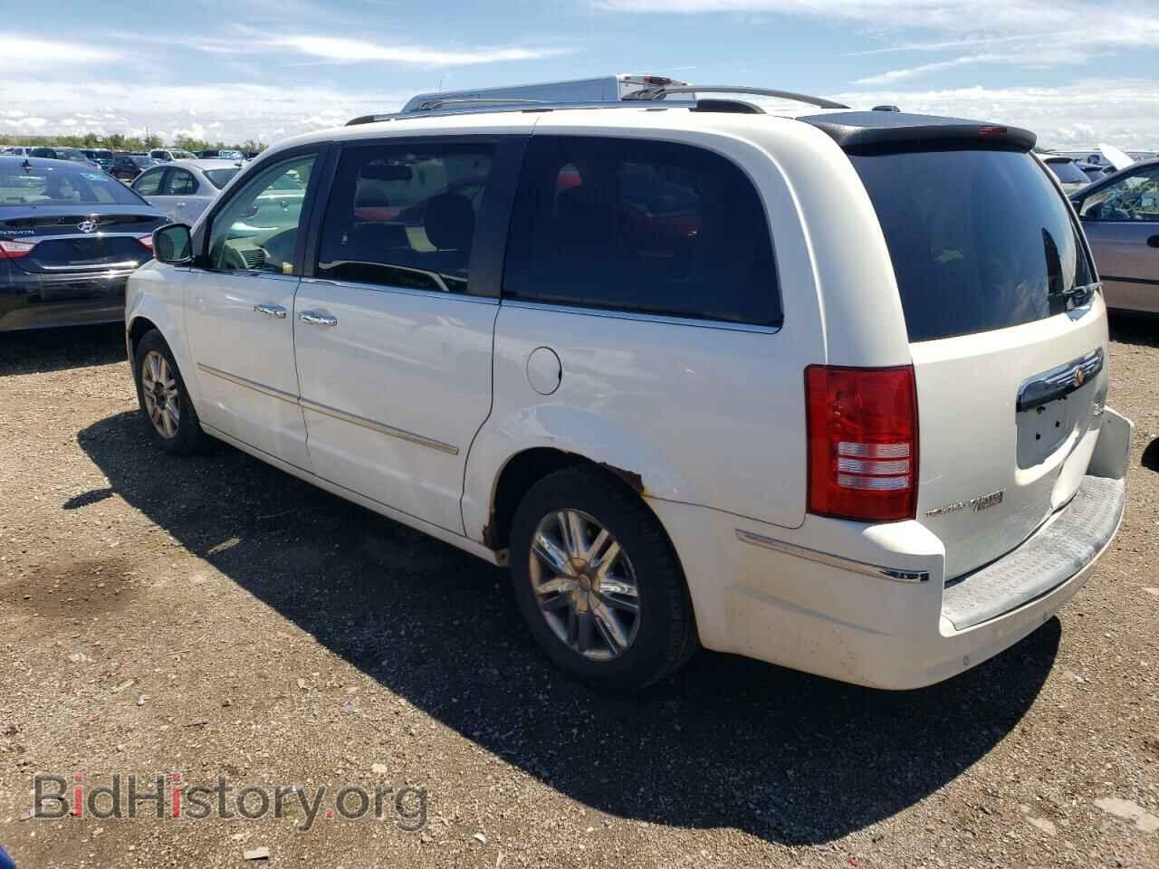 2008 CHRYSLER MINIVAN - VIN: 2A8HR64X38R815807 - Фото 2