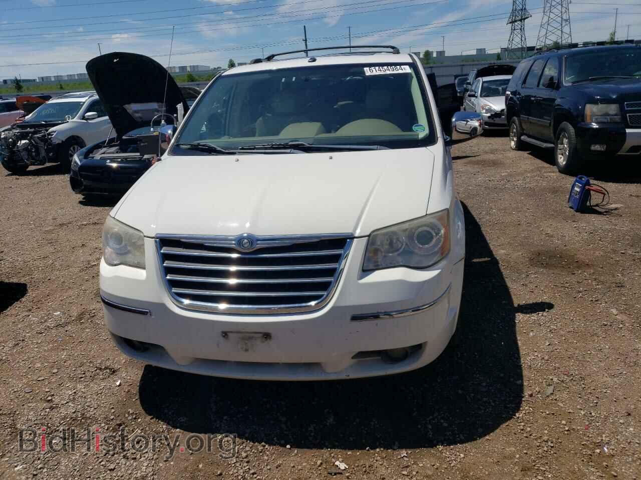 2008 CHRYSLER MINIVAN - VIN: 2A8HR64X38R815807 - Фото 5