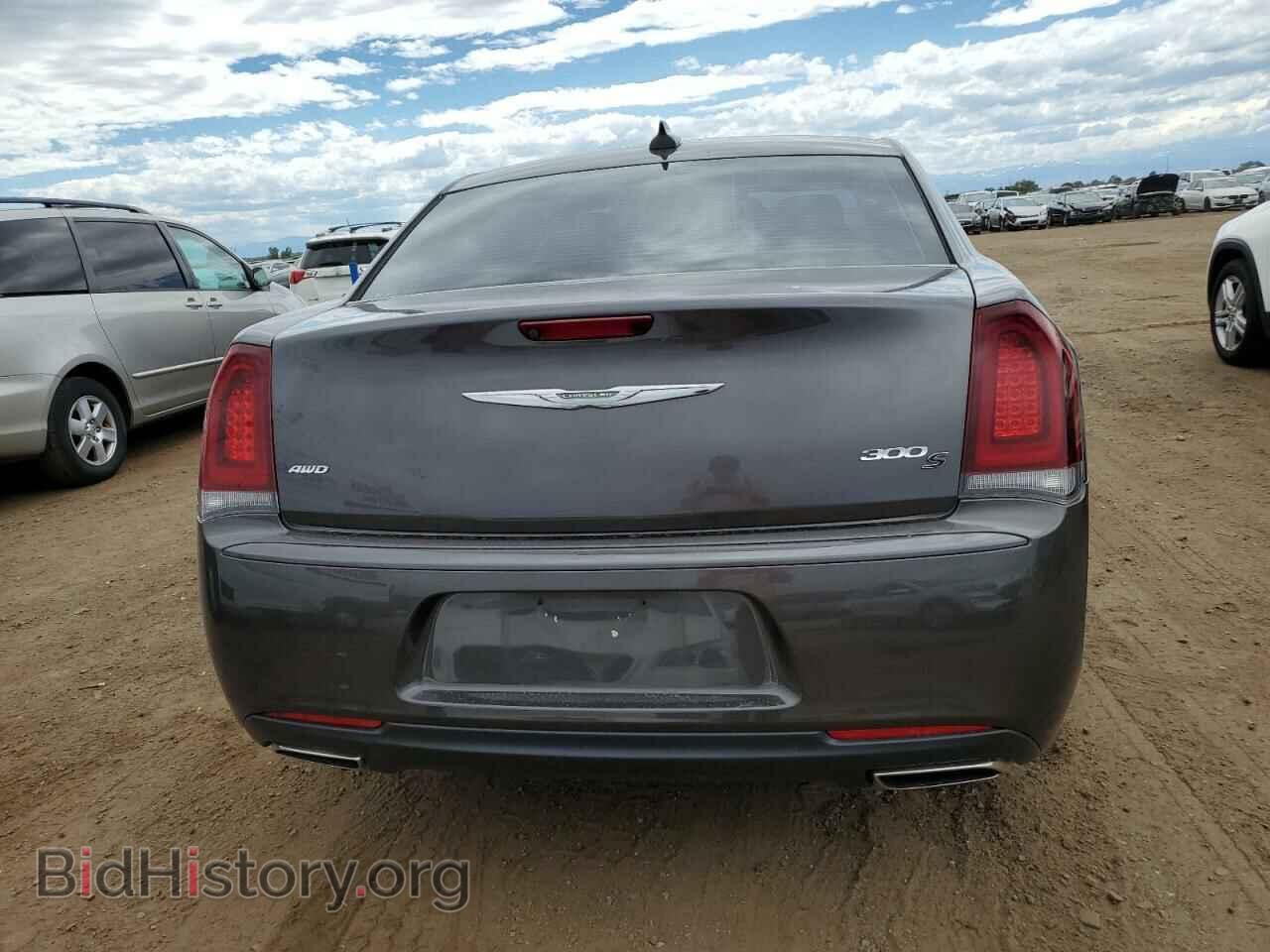 2019 CHRYSLER 300 - VIN: 2C3CCAGG3KH648934 - Фото 6