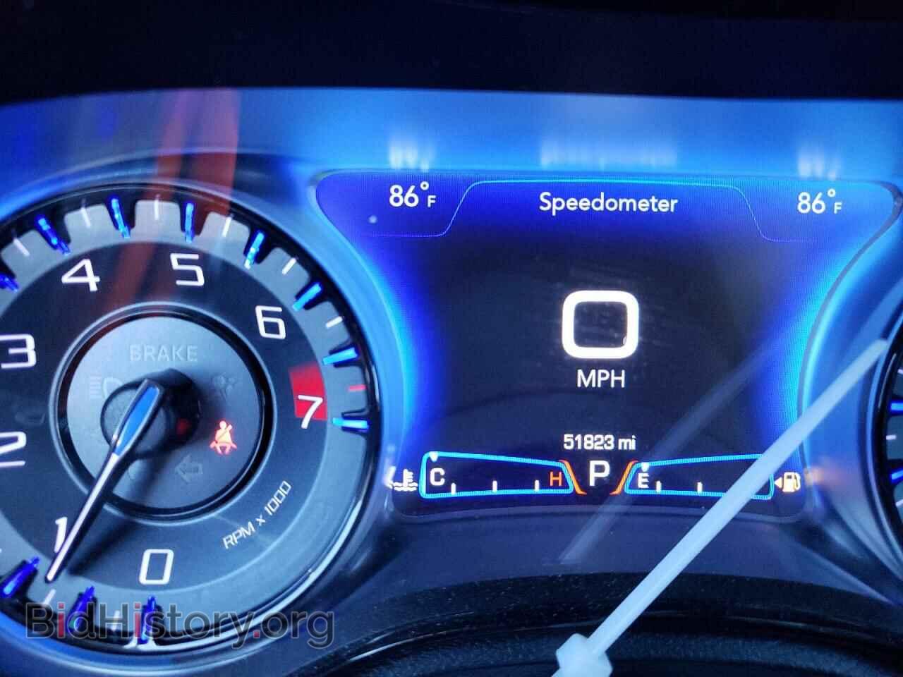 2019 CHRYSLER 300 - VIN: 2C3CCAGG3KH648934 - Фото 9
