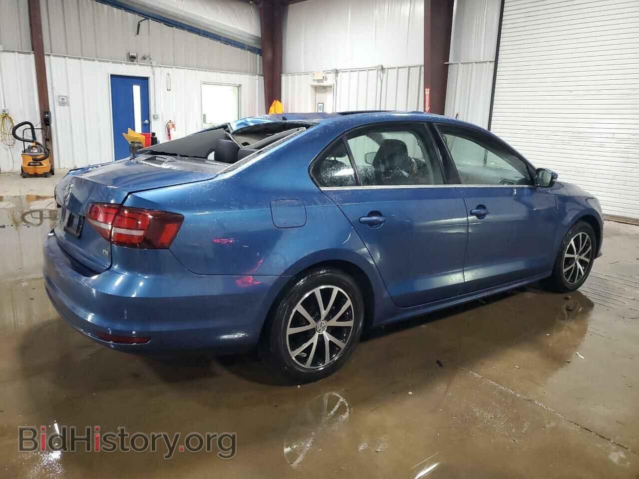 2017 VOLKSWAGEN JETTA - VIN: 3VWDB7AJ2HM403852 - Фото 3