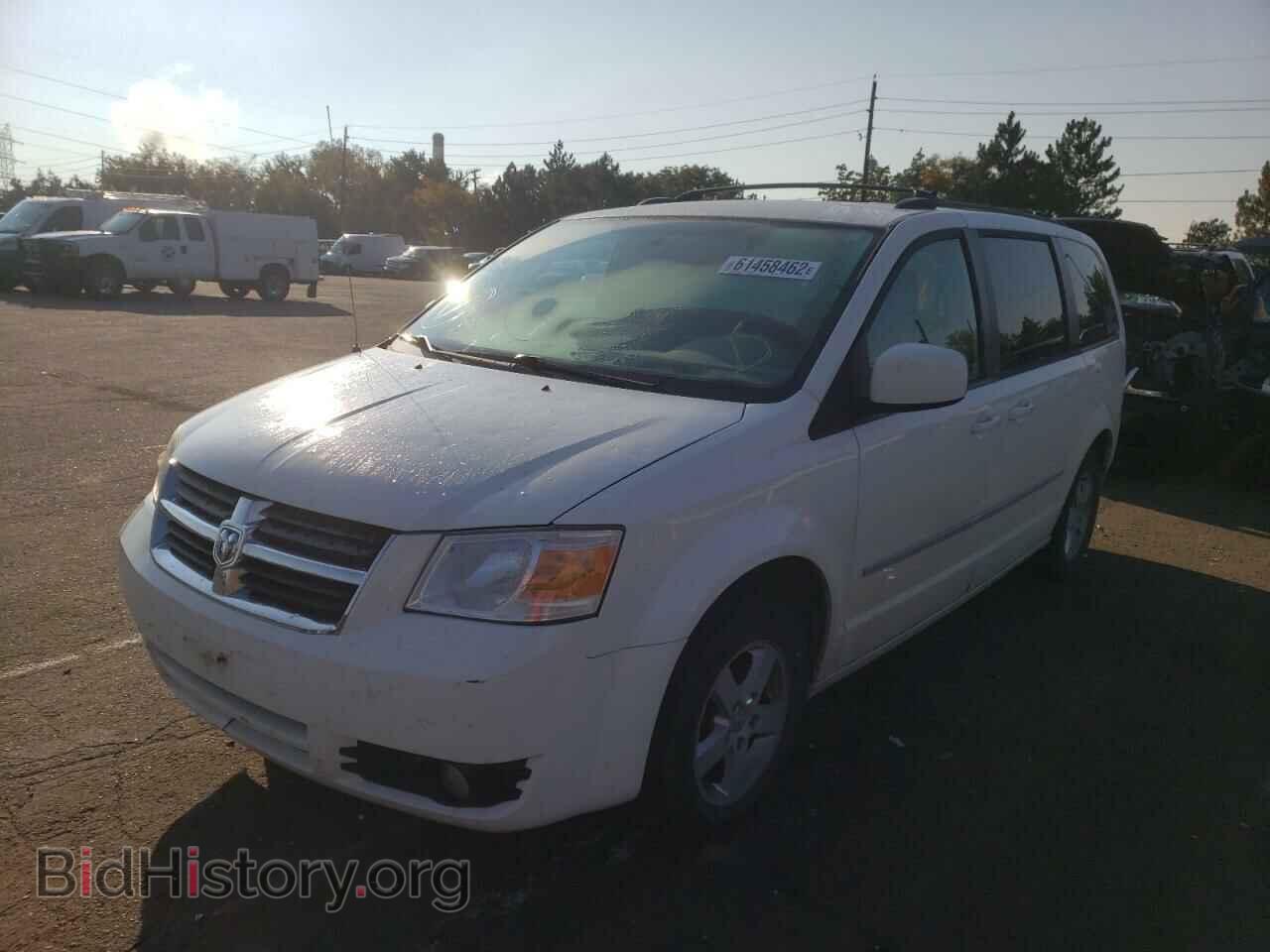 2010 DODGE CARAVAN - VIN: 2D4RN5DX0AR139780 - Фото 2