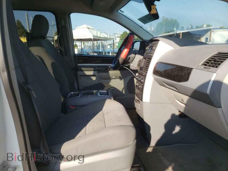 2010 Dodge CARAVAN (VIN 2D4RN5DX0AR139780) — photo 5 of 10