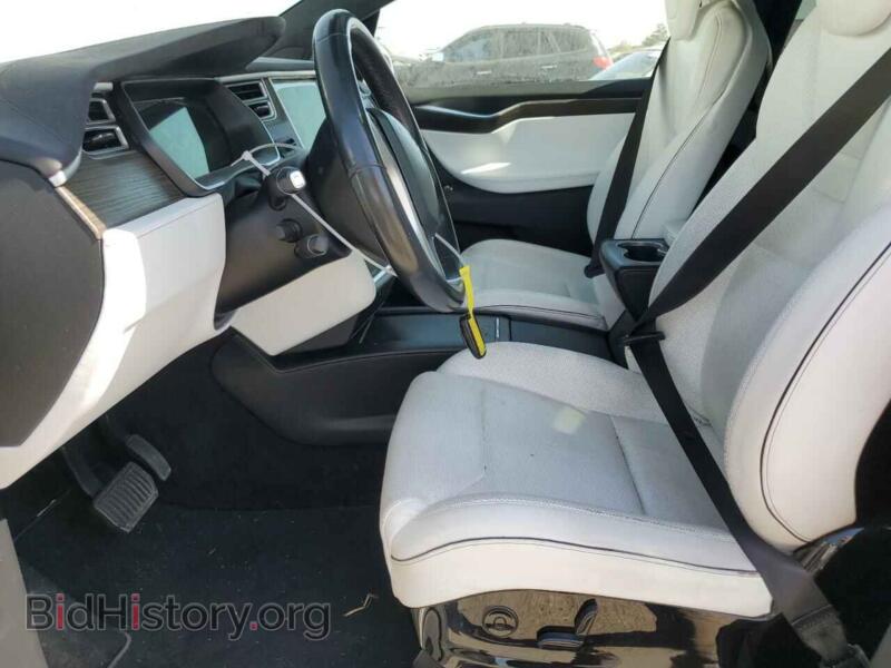 2016 Tesla MODEL X (VIN 5YJXCAE25GF007057) — photo 7 of 14