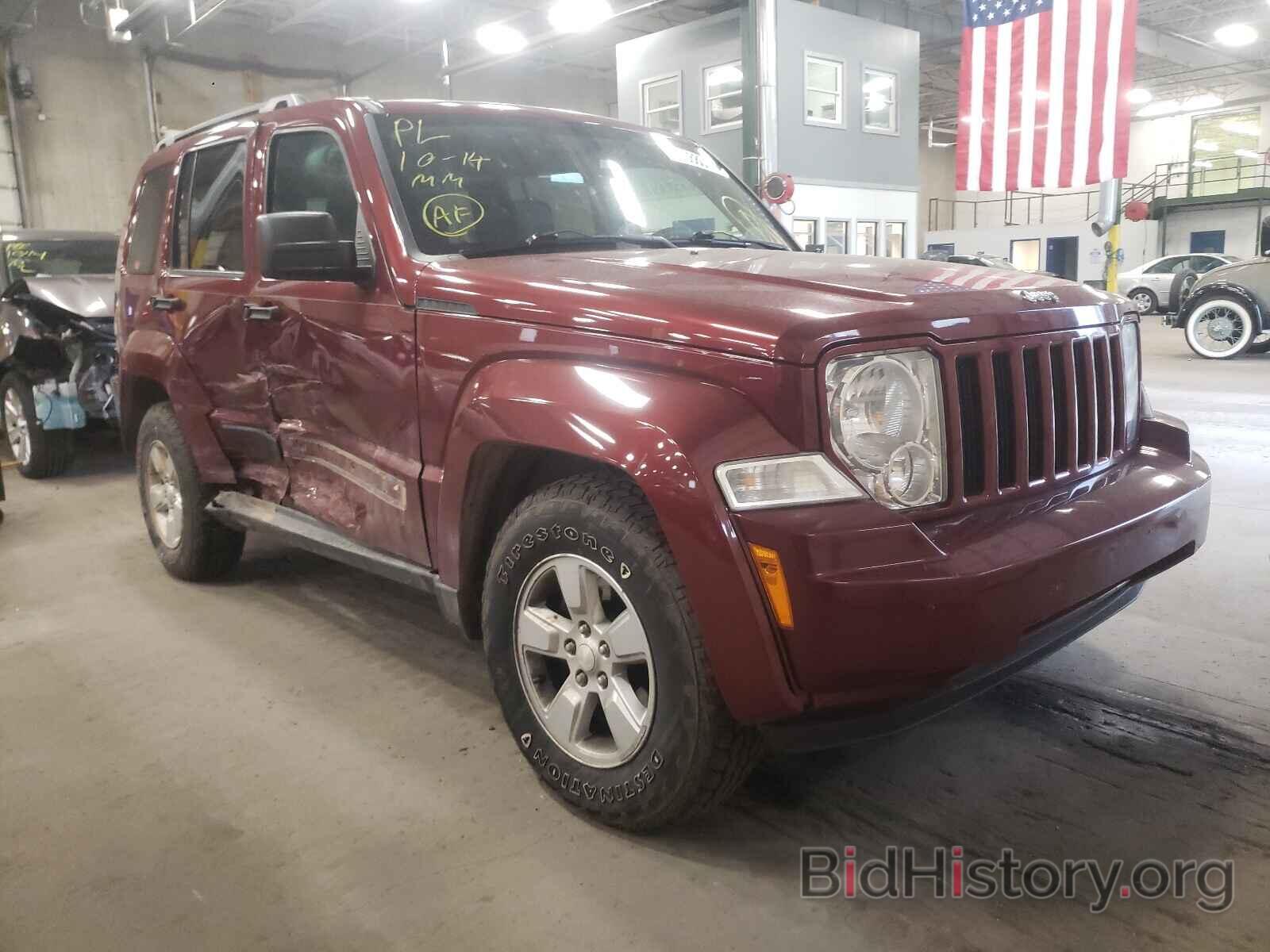 Фотография 1J8GN28K69W538089 - JEEP LIBERTY 2009