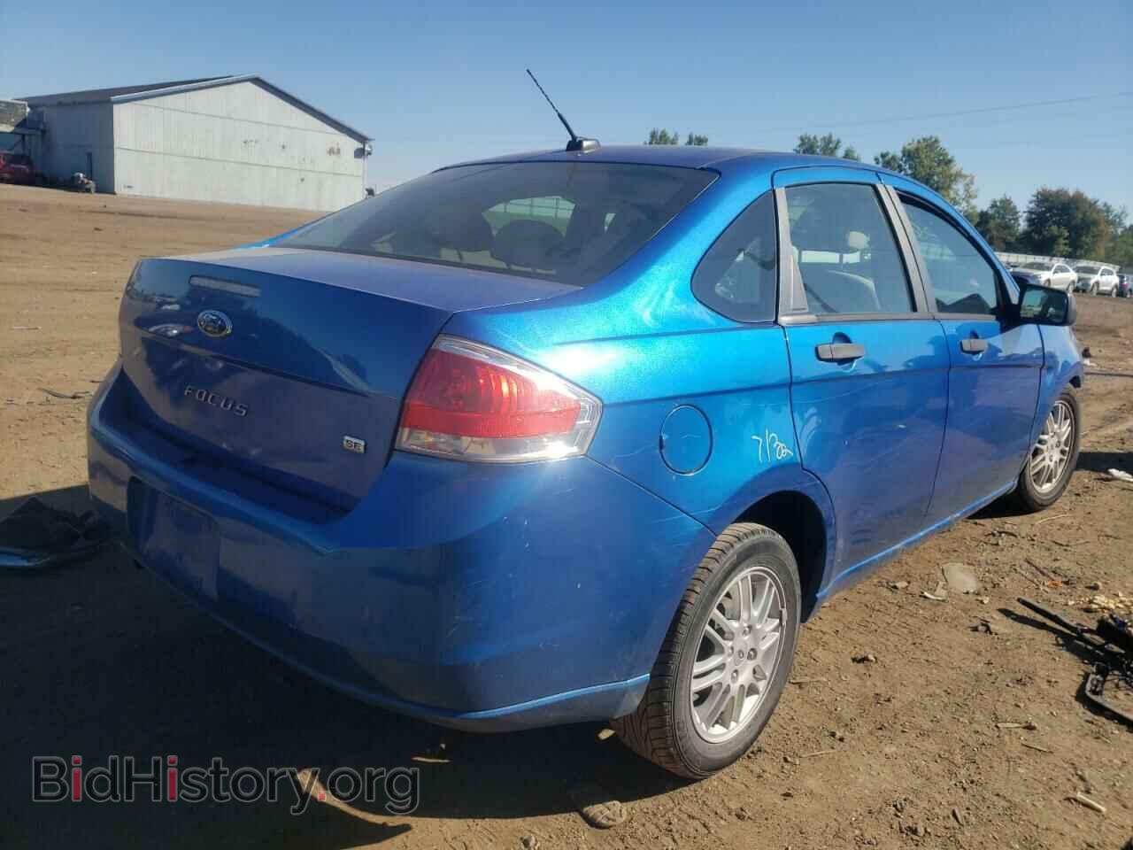 2011 FORD FOCUS - VIN: 1FAHP3FN5BW111460 - Фото 4
