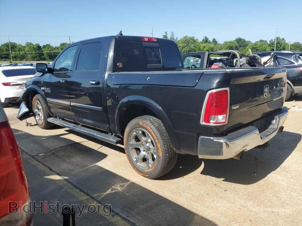 2018 RAM 1500 - VIN: 1C6RR7NTXJS208750 - Фото 2